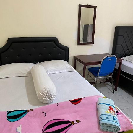 Mawar Bed And Breakfast Bajawa Extérieur photo